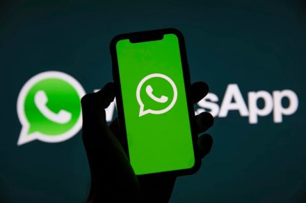 Turintys seną išmanųjį telefoną, turėtų suklusti – netrukus nebegalėsite naudotis „WhatsApp“ programėle Turintys seną išmanųjį telefoną, turėtų suklusti – netrukus nebegalėsite naudotis „WhatsApp“ programėle