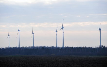 Lietuvoje planuojama įrengti daugiau vėjo elektrinių – sausumoje jų galėtų būti statoma 331