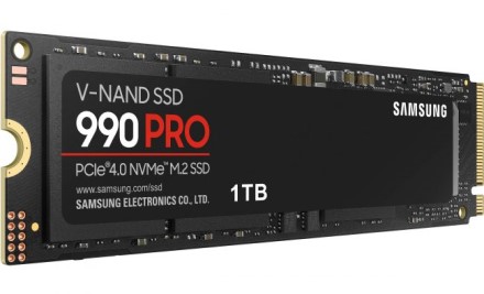 „Samsung 990 Pro“ SSD naudotojai praneša apie kaupiklio staigų būklės lygio kritimą