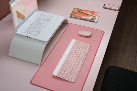 Susipažinkite su naujuoju rožinės spalvos „Logitech MK470 Slim Combo“ Susipažinkite su naujuoju rožinės spalvos „Logitech MK470 Slim Combo“