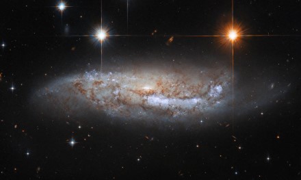 NGC 3568 / ESA/Hubble & NASA, M. Sun