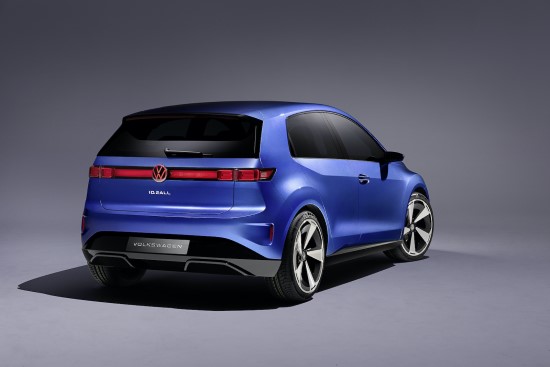 Koncepcinio „ID.2all“ premjera: „Volkswagen“ elektromobilis už mažiau nei 25 tūkst. eurų