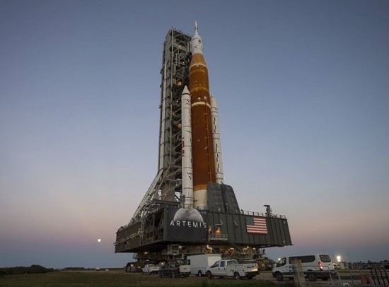 SLS raketa / NASA