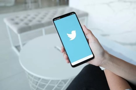 „Twitter“ pristatė naują galimybę: bus galima susirašinėti ir privačiai, tačiau naujovė prieinama ne visiems