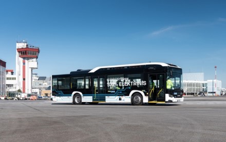 Vilniaus oro uoste keleivius veš elektriniai autobusai