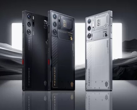 Į Europą atkeliauja vienas galingiausių šių metų telefonų – „Red Magic 9 Pro“ Į Europą atkeliauja vienas galingiausių šių metų telefonų – „Red Magic 9 Pro“