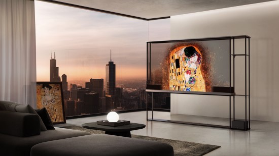 Pristatytas pirmasis pasaulyje belaidis skaidrus OLED televizorius