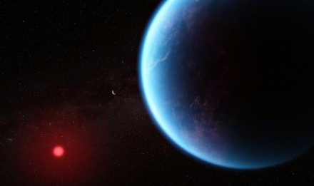 K2-18b. © NASA, ESA, CSA, Joseph Olmsted (STScI) Science: Nikku Madhusudhan (IoA) nuotr. (atvira licencija)