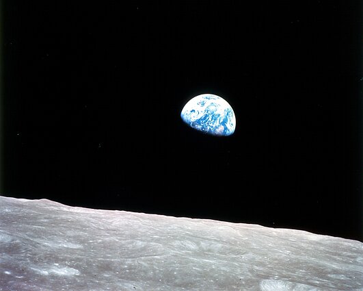 Žemė žvelgiant iš Mėnulio, „Apollo 8“ misijos kadras / NASA nuotr.