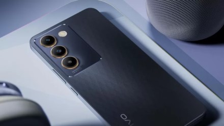 „Vivo“ pristato dar vieną naują telefoną „Vivo T3“