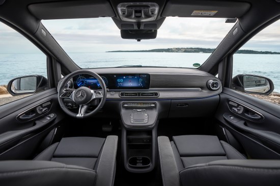 Naujieji „Mercedes-Benz“ EQV ir V klasės automobiliai – „Premium“ komfortas keliaujantiems