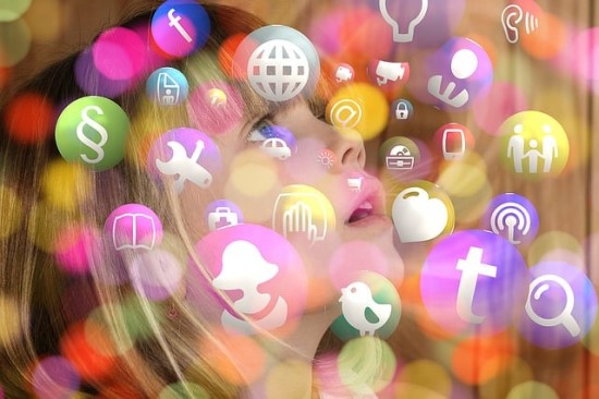 Norvegija planuoja drausti socialinius tinklus jauniems vaikams – ar tai pavyzdys Lietuvai? Norvegija planuoja drausti socialinius tinklus jauniems vaikams – ar tai pavyzdys Lietuvai?