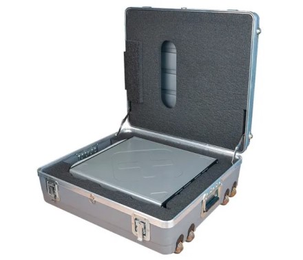 WD pristatė nešiojamąjį 368 TB SSD – sveria 13 kg ir komplektuojamas su ridenamu lagaminu