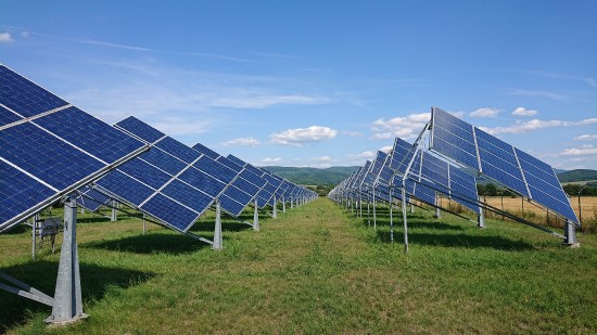 Pirmąjį metų ketvirtį saulės elektros gamyba augo 9 proc.