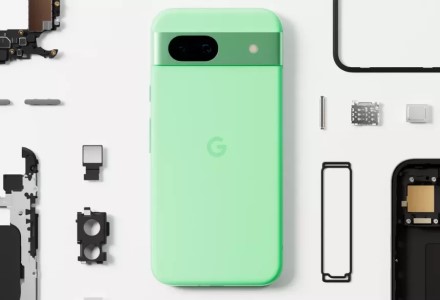 „Google“ oficialiai pristatė naująjį „Pixel 8a“