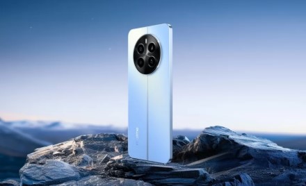 Pristatytas naujasis „Realme 12 4G“ išmanusis telefonas Pristatytas naujasis „Realme 12 4G“ išmanusis telefonas