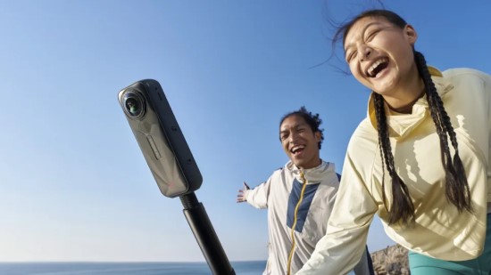 Pristatyta naujoji „Insta360 X5“ veiksmo kamera su didesniu sensoriumi ir talpia baterija Pristatyta naujoji „Insta360 X5“ veiksmo kamera su didesniu sensoriumi ir talpia baterija