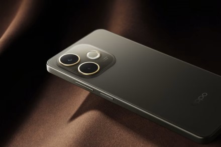 „Oppo“ pristatė nebrangų išmanųjį telefoną, kuris daugeliui primins „Apple“ kuriamus flagmanus „Oppo“ pristatė nebrangų išmanųjį telefoną, kuris daugeliui primins „Apple“ kuriamus flagmanus