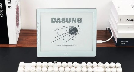 Pirmasis pasaulyje E Ink monitorius su 60 Hz atnaujinimo dažniu pasirodė pasaulinėje rinkoje Pirmasis pasaulyje E Ink monitorius su 60 Hz atnaujinimo dažniu pasirodė pasaulinėje rinkoje