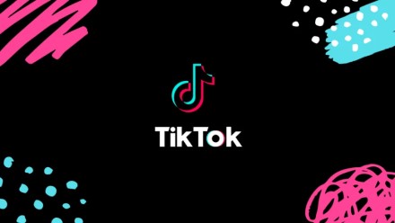 „TikTok“ sulaukė smūgio Europoje: programėlei skirta įspūdingo dydžio bauda už ES taisyklių pažeidimus „TikTok“ sulaukė smūgio Europoje: programėlei skirta įspūdingo dydžio bauda už ES taisyklių pažeidimus