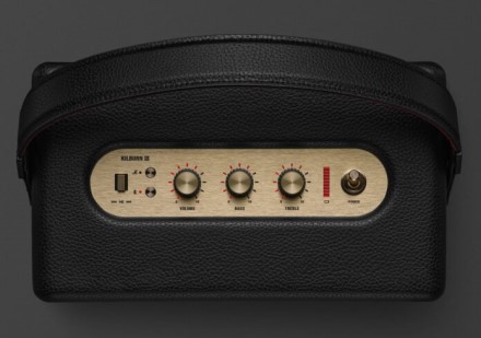 „Marshall“ pristatė Bluetooth kolonėlę su 50 valandų veikimo laiku „Marshall“ pristatė Bluetooth kolonėlę su 50 valandų veikimo laiku