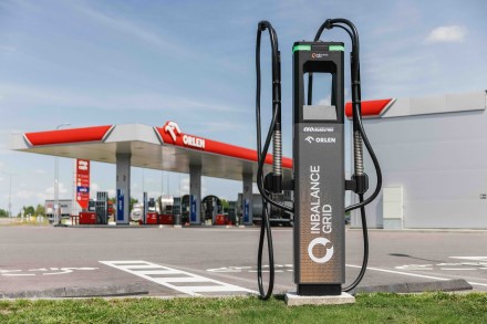 Kryžkalnyje startavo naujos „Inbalance grid“ stotelės „Orlen“ degalinėse: jau veikia 10 greito įkrovimo taškų Kryžkalnyje startavo naujos „Inbalance grid“ stotelės „Orlen“ degalinėse: jau veikia 10 greito įkrovimo taškų