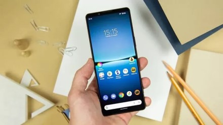 Netikėtas sprendimas: aukščiausios klasės „Sony“ telefonus patikėta gaminti kitoms kompanijoms Netikėtas sprendimas: aukščiausios klasės „Sony“ telefonus patikėta gaminti kitoms kompanijoms