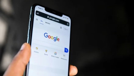 Kritinė „Google“ spraga: bet kurio vartotojo telefono numerį buvo galima sužinoti per 20 minučių Kritinė „Google“ spraga: bet kurio vartotojo telefono numerį buvo galima sužinoti per 20 minučių