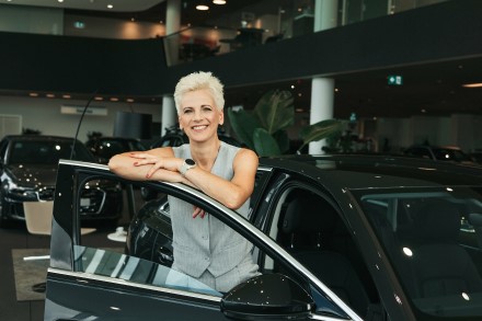 Lietuvoje toliau auga hibridinių automobilių populiarumas: atsakė, kodėl pirkėjai renkasi juos, o ne elektromobilius Lietuvoje toliau auga hibridinių automobilių populiarumas: atsakė, kodėl pirkėjai renkasi juos, o ne elektromobilius