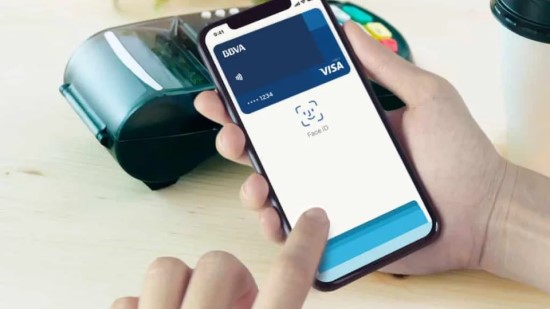 Išmanusis telefonas vietoj kortelės? Rizikos, kurias slepia mobilieji atsiskaitymai Išmanusis telefonas vietoj kortelės? Rizikos, kurias slepia mobilieji atsiskaitymai