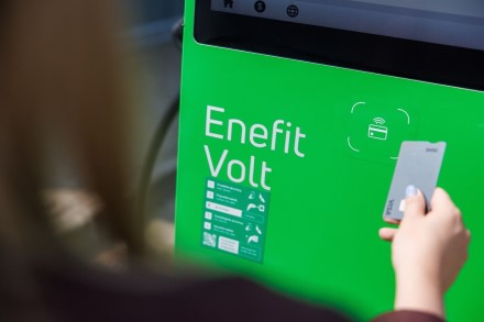 Per ketvirtį Lietuvoje įrengtos dar 39 įkrovimo stotelės Per ketvirtį Lietuvoje įrengtos dar 39 įkrovimo stotelės