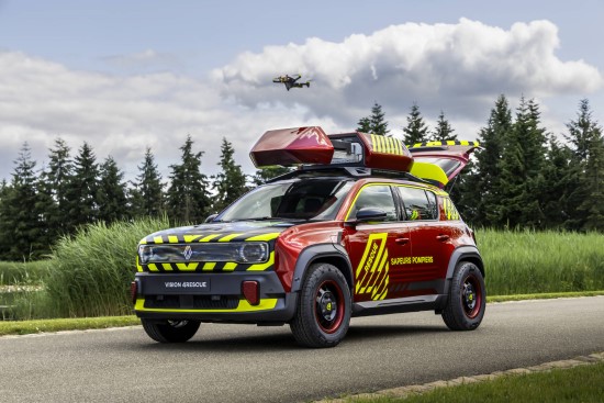 „Renault“ pristato išskirtinį automobilį ugniagesiams „Renault“ pristato išskirtinį automobilį ugniagesiams