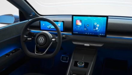 „Volkswagen“ pagaliau įsiklausė į pirkėjus: ruošiamas itin svarbus „ID.4“ elektromobilio atnaujinimas „Volkswagen“ pagaliau įsiklausė į pirkėjus: ruošiamas itin svarbus „ID.4“ elektromobilio atnaujinimas