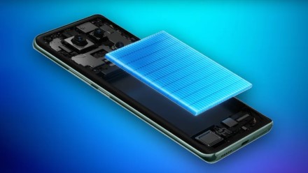 Išmanieji telefonai plonėja, o baterijos tvirtėja: naujos technologijos leidžia pamiršti įkroviklius visai dienai