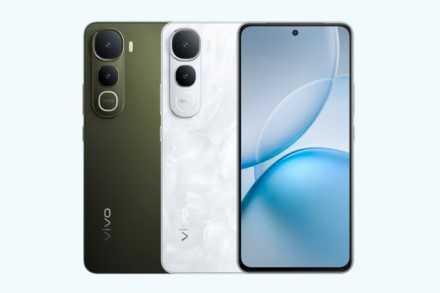 Pristatytas naujasis „Vivo Y400 5G“ išmanusis telefonas su „Snapdragon 4 Gen 2“ lustu ir talpia baterija