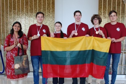 Nuotr. autoriai Audrius Bridžius ir Vidas Dobrovolskas