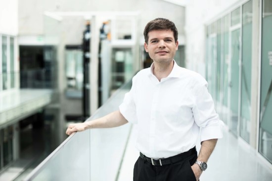 KTU profesorius dr. Renaldas Raišutis KTU profesorius dr. Renaldas Raišutis