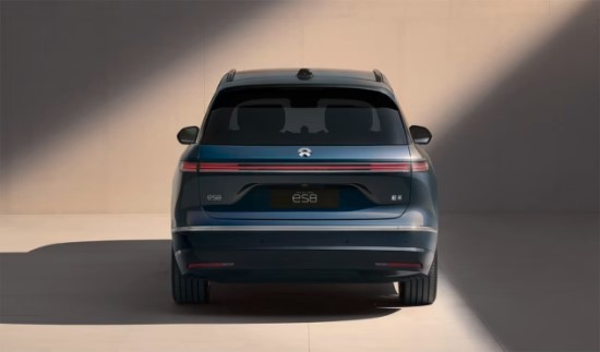 Pristatytas naujasis „Nio ES8“ elektrinis automobilis su itin greitu įkrovimu ir tinkantis visai šeimai