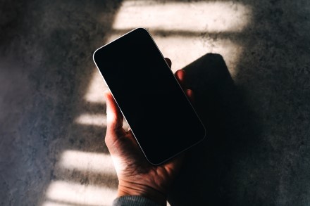 Senjorai – lengvas grobis internete? Ekspertas patarė, kaip apsaugoti artimuosius