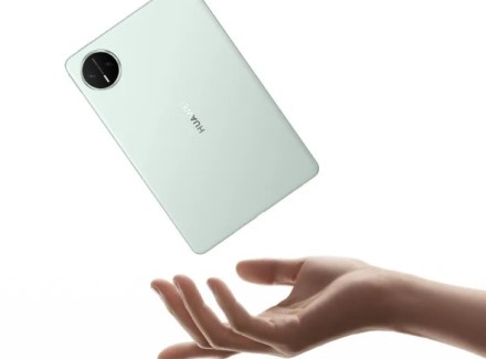 „Huawei“ pristatė itin kompaktišką „MatePad Mini“ planšetinį kompiuterį, paskelbtos pagrindinės savybės