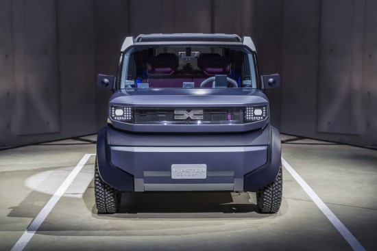 Koncepcinis automobilis „Dacia Hipster“ – alternatyvi elektrinio judumo vizija: itin įperkamas, apimantis svarbiausias funkcijas, „Dacia“ stiliumi
