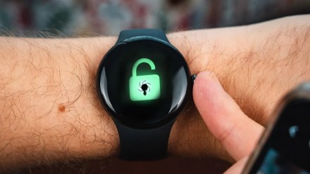 „Google“ pristato svarbią naujieną: „Identity Check“ atnaujinimas leis telefoną atrakinti per išmanųjį laikrodį „Google“ pristato svarbią naujieną: „Identity Check“ atnaujinimas leis telefoną atrakinti per išmanųjį laikrodį