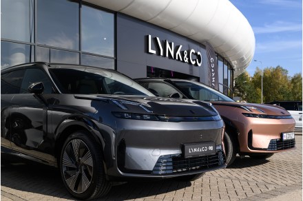 „Sostena“ atvėrė oficialios „Lynk & Co“ automobilių atstovybės Vilniuje duris ir pristatė naujausius „Lynk & Co“ modelius „Sostena“ atvėrė oficialios „Lynk & Co“ automobilių atstovybės Vilniuje duris ir pristatė naujausius „Lynk & Co“ modelius
