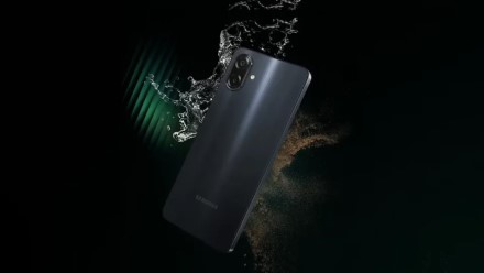 „Samsung“ pristatė vos 100 eurų kainuosiantį „Galaxy M07“ modelį su „MediaTek“ pagamintu lustu