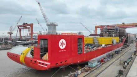 Galingiausias laivas istorijoje: šis milžinas po vandeniu pakeis absoliučiai viską, ką iki šiol žinojome