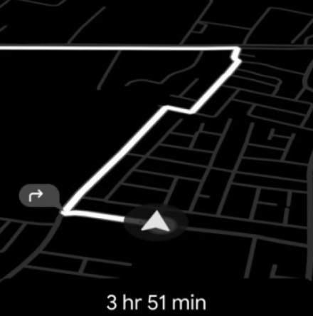 „Google Maps“ pristato energijos taupymo režimą, kelionės ekranas taps itin minimalistine versija