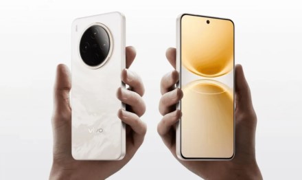 Pristatytas „Vivo Y500 Pro“ išmanusis telefonas su „MediaTek“ lustu ir 200 MP kamera