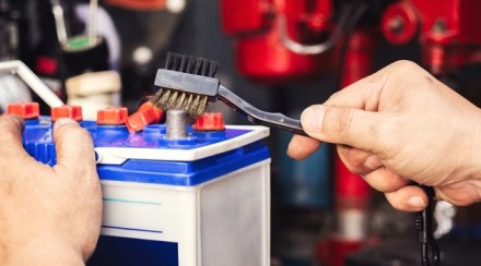 Dėl šios smulkmenos gali nepavykti užvesti automobilio: skirkite 10 minučių ir neturėsite jokių problemų