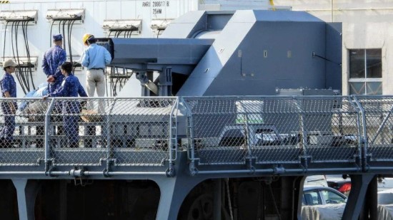 Europa perrašo karinės technikos taisykles: pademonstruotas ginklas, kuris gali nustumti raketas į istoriją