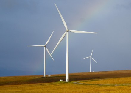 Fiksuotos elektros kainos planų tarifus didino du tiekėjai Fiksuotos elektros kainos planų tarifus didino du tiekėjai